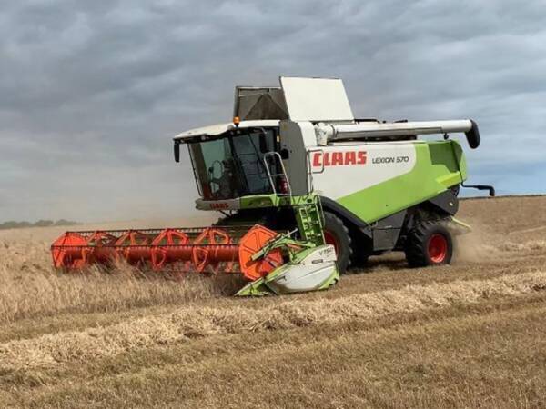 Зернозбиральний комбайн Claas Lexion 570
