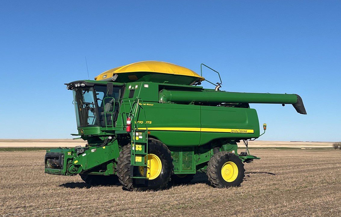 Зерноуборочный комбайн John Deere STS 9770