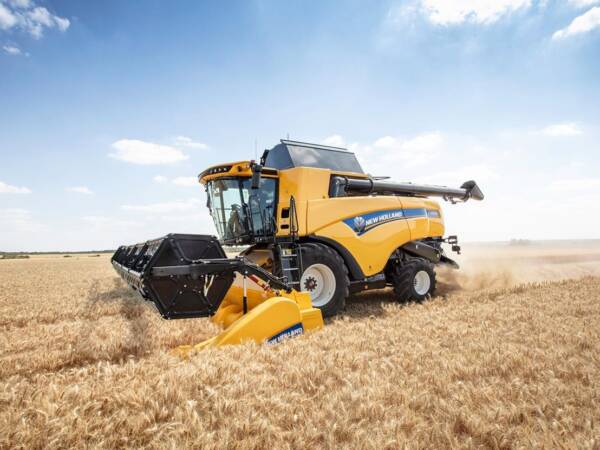 Зернозбиральний комбайн New Holland CX 880