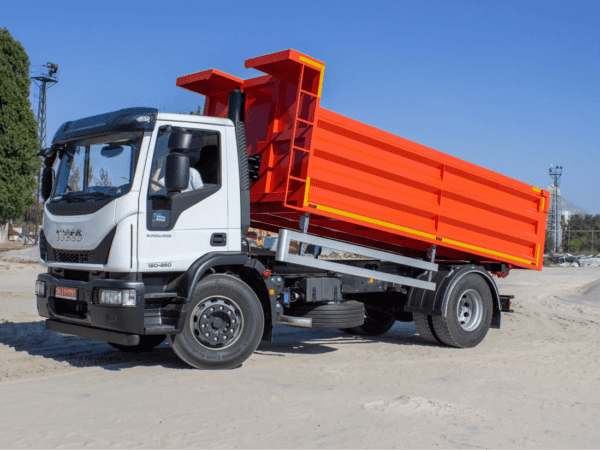 Самоскид VOLVO 32T AVTR-SM 23