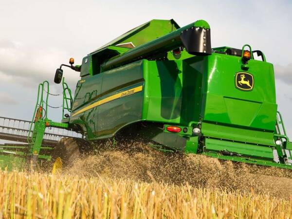 Зернозбиральний комбайн John Deere W 660