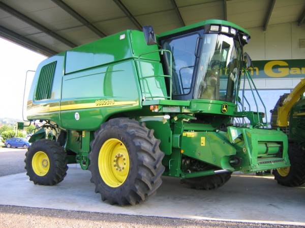 Зернозбиральний комбайн John Deere STS 9880